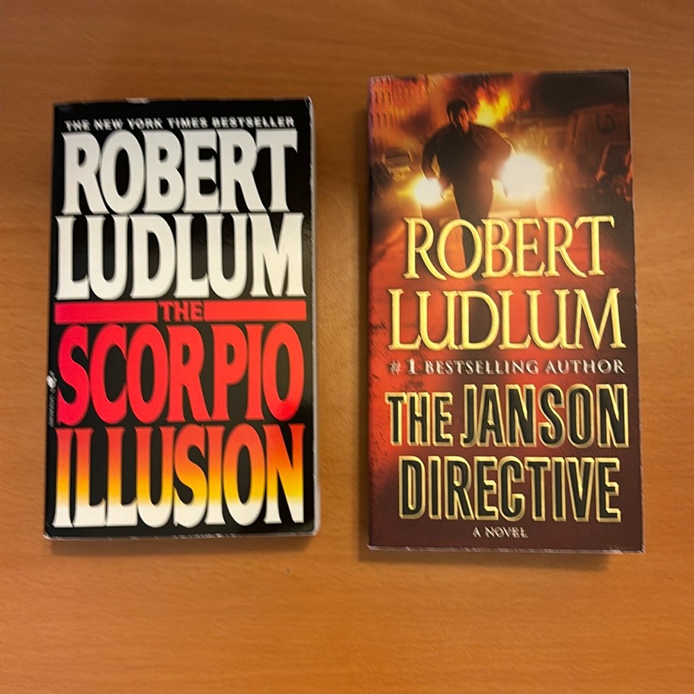 Robert Ludlum: 2 Books: Scorpio Illusion & Janson Directive